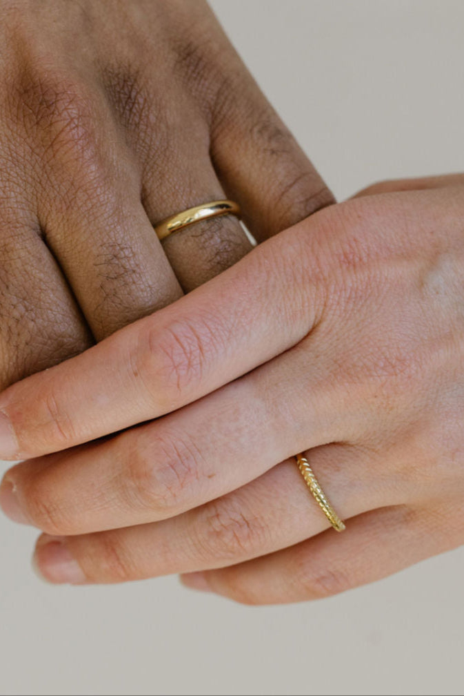 Pivoine wedding band
