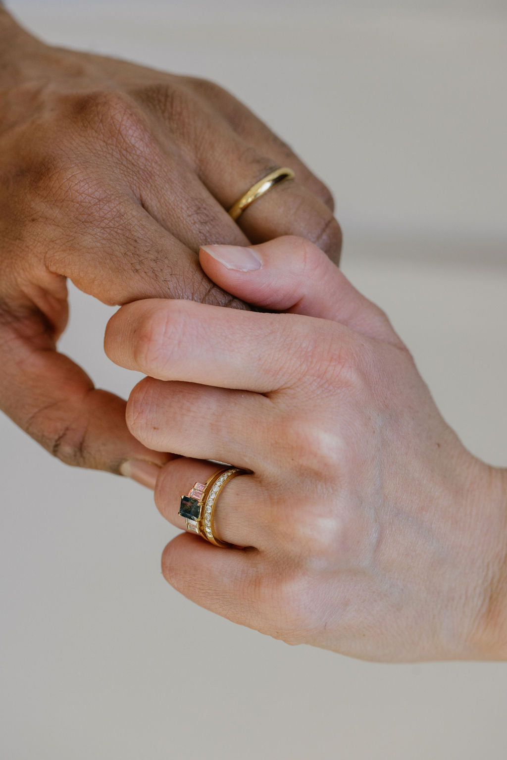 Violette wedding band
