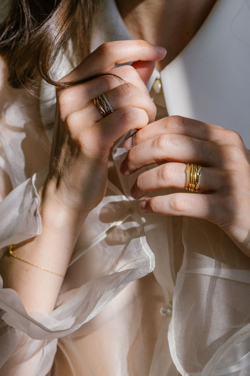 Pivoine wedding band