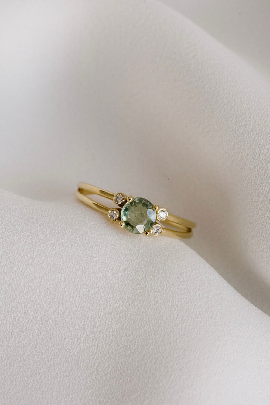 Bague Bountiful
