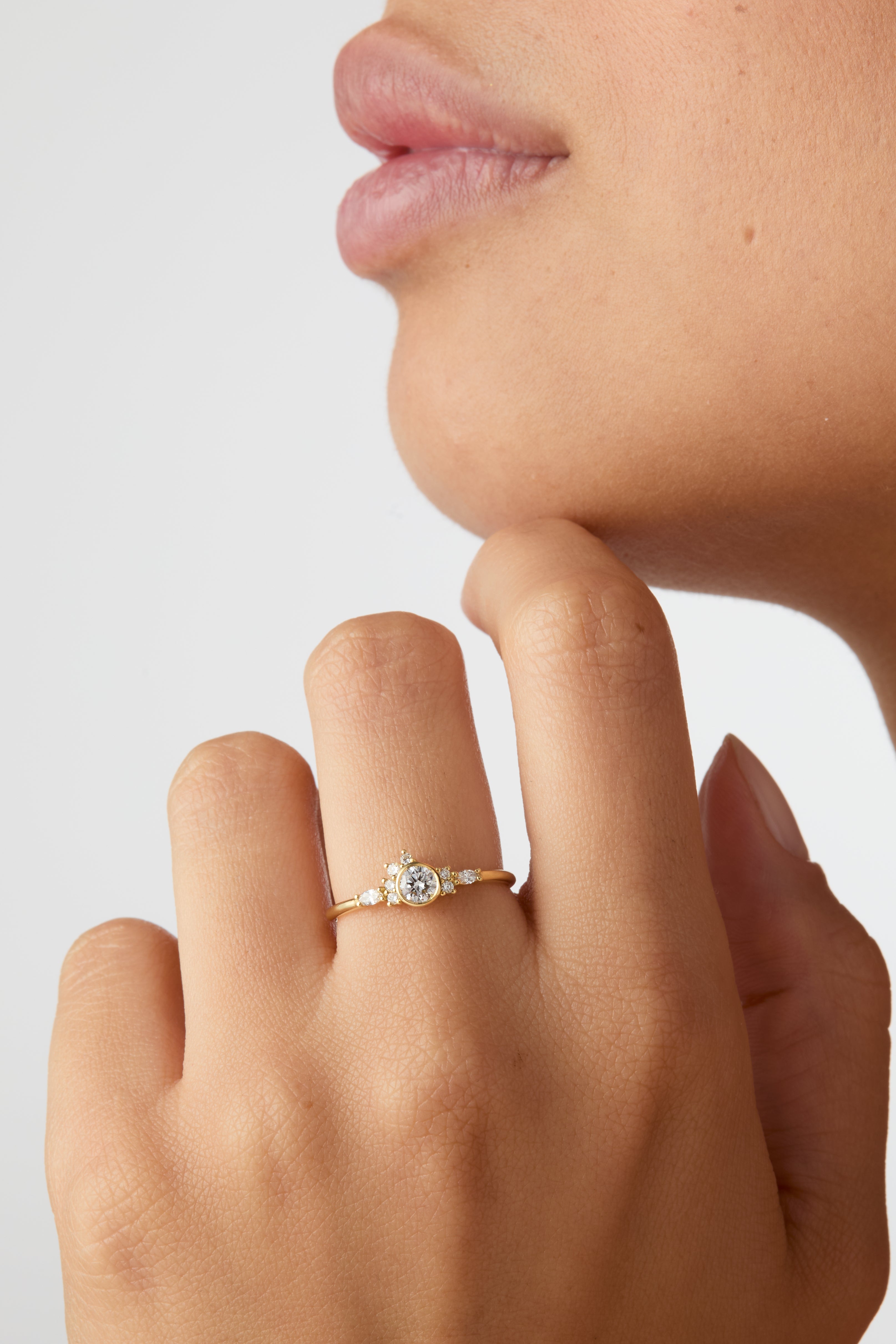Luminous White Ring