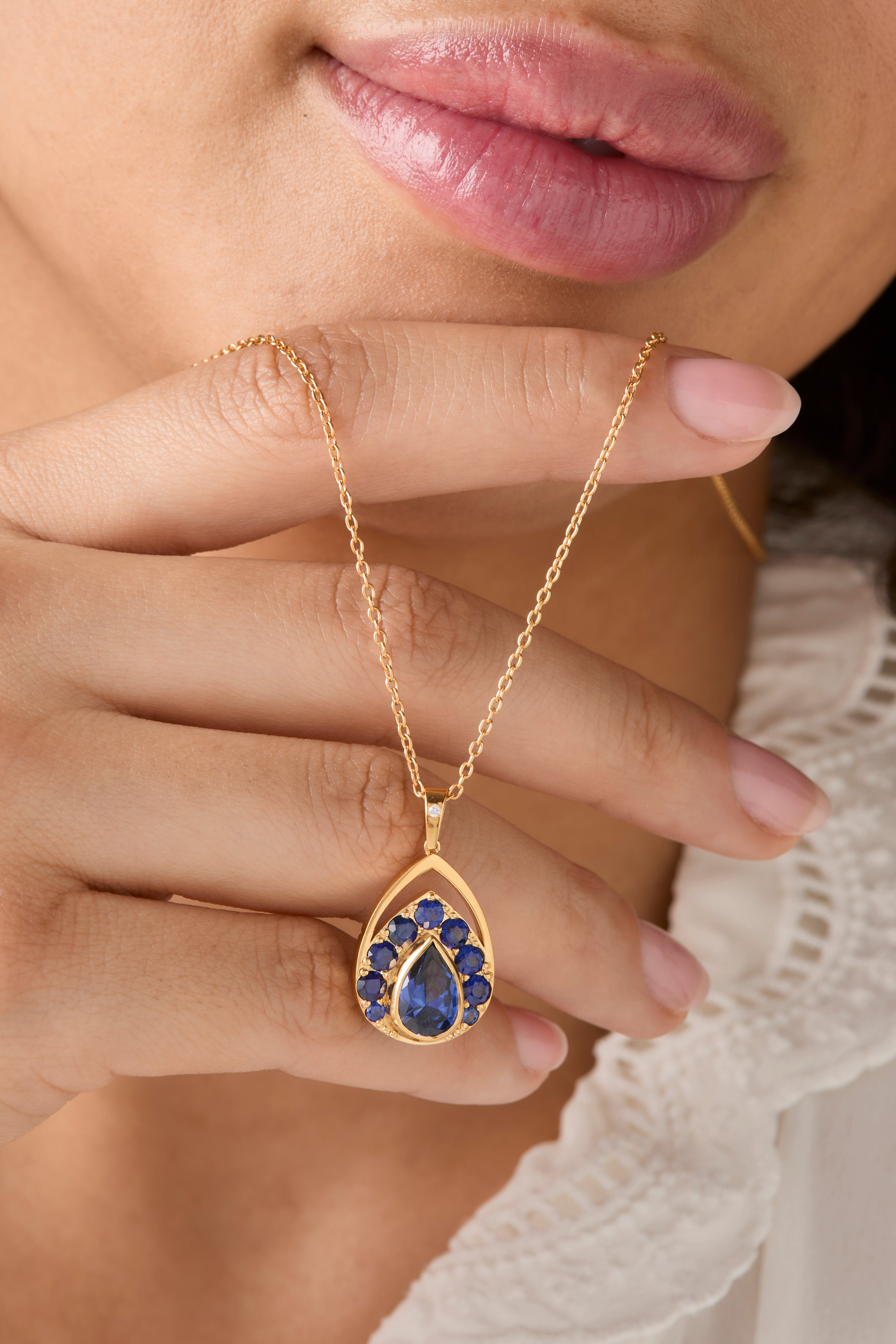 Collier Cocon - Saphirs bleus