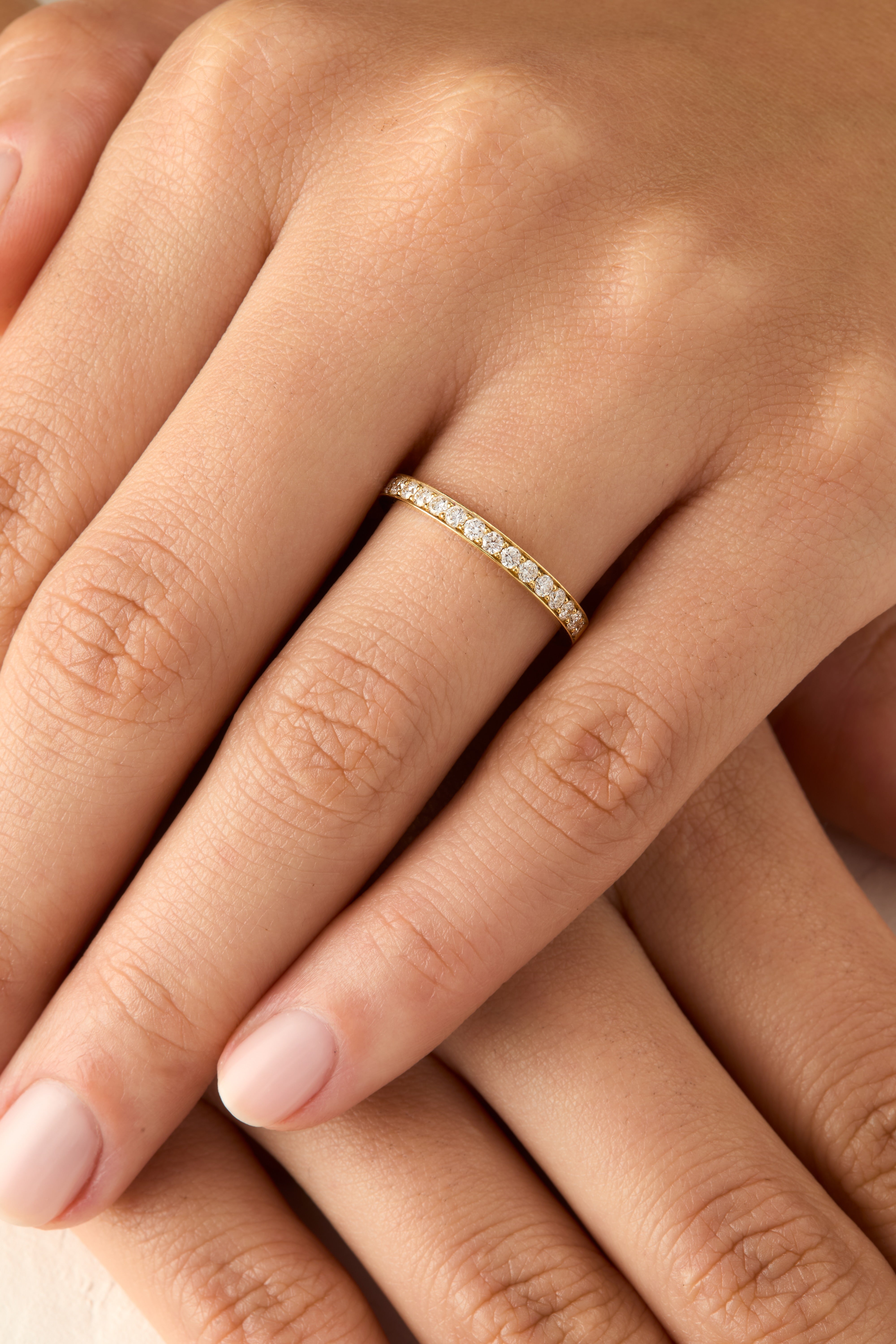 Violette wedding band